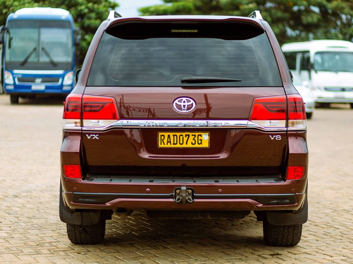 Toyota Land Cruiser V8 2016