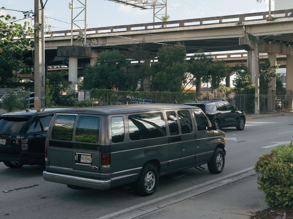 12-seater passenger van 2011